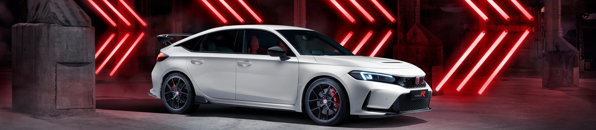 https://hillzcdn.ca/youdrivemotorsinc/1986046866369462-car_loan calculator.webp